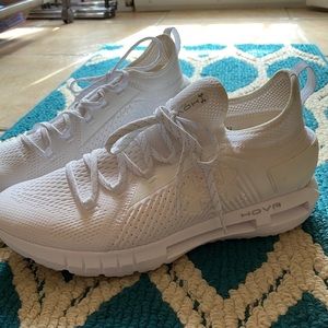 Women’s Under Armour HOVR PHANTOM